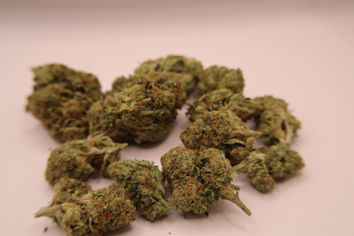 Alien Og Indica Dominant THCA Flower - Image 2