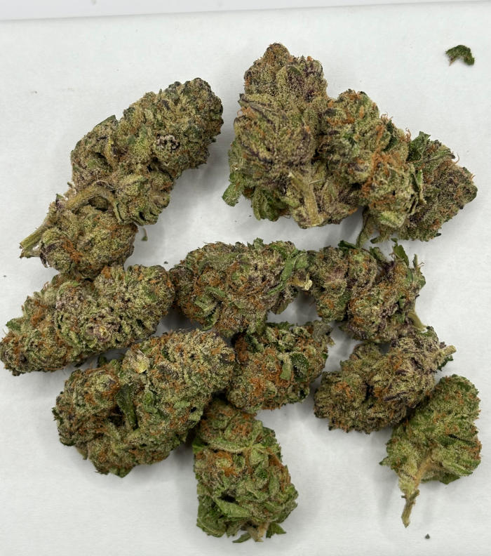 Unicorn Piss 50/50 Balanced THCA Flower - Image 3